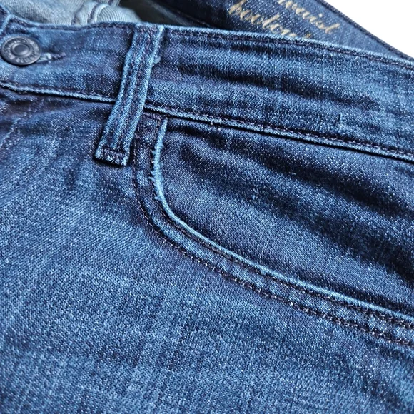 7 for all Mankind • Boot Cut Jeans - Picture 5 of 13